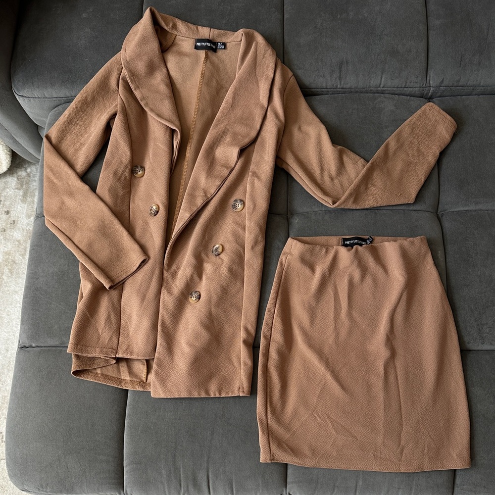 PLT brown suit skirt set
